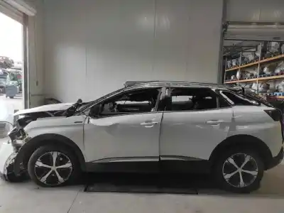 Vehicul casat peugeot 3008 allure al anului 2017 alimentat hn02