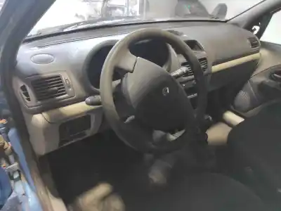 Утилизация автомобиля renault clio ii fase ii (b/cb0) expression года 2001 питание 