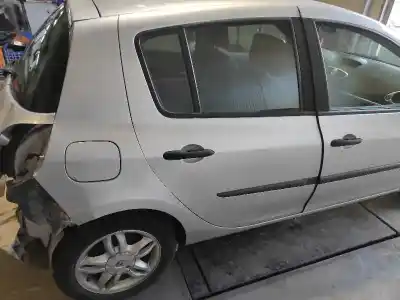 Здавання транспортного засобу renault clio iii imusic confort dynamique року 2005 потужний k4j780