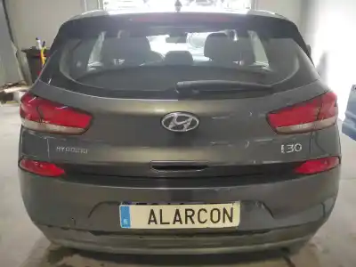 Scrapping Vehicle hyundai i30 (pd) 1.6 klass max of the year 2017 powered d4fb
