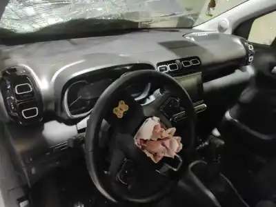 Здавання транспортного засобу citroen c3 aircross shine року 2018 потужний hn05 / hnp