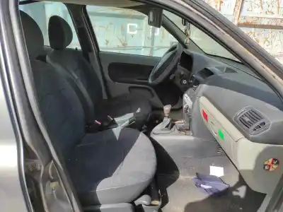 Veículo de Sucata renault clio ii fase ii (b/cb0) authentique do ano 2002 alimentado 