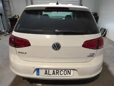 Véhicule à la ferraille VOLKSWAGEN GOLF VII LIM. Advance BlueMotion Tech. de l'année 2016 alimenté CXXB