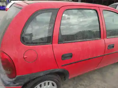 Veicolo di demolizione opel corsa a swing dell'anno 1996 alimentato x12sz