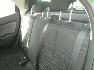 Здавання транспортного засобу mazda 2 lim. (de) 1.3 active + року 2010 потужний zjve