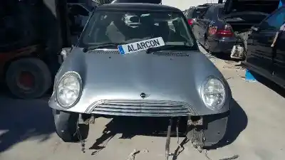 Vehículo de desguace MINI MINI 1.6 16V del año 2001 con motor 