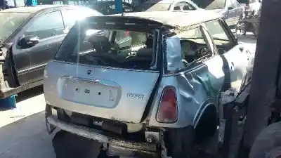 Veículo de Sucata mini mini 1.6 16v do ano 2001 alimentado 