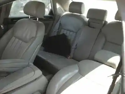 Здавання транспортного засобу audi a8 (4e2) 4.2 quattro року 2003 потужний bfm