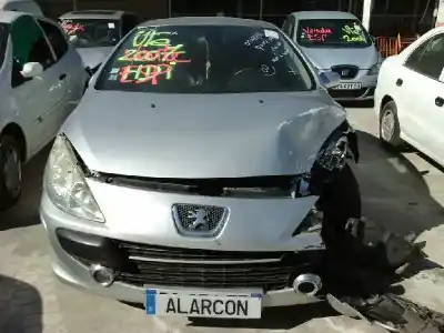 Hurda Aracı PEUGEOT 307 CC 2.0 16V HDi FAP Yılın 2001 güçlü RHRDW10BTED4