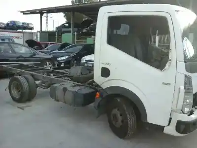 Veículo de Sucata otras marcas maxity 2.5 diesel do ano 2001 alimentado 