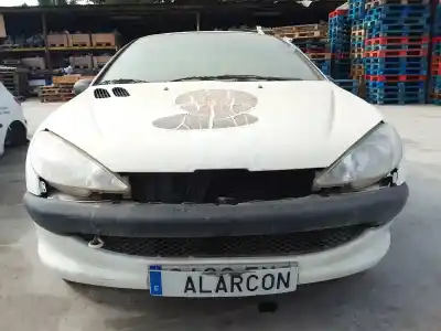 Scrapping Vehicle PEUGEOT 206 BERLINA 1.4 HDi of the year 2007 powered 8HZ