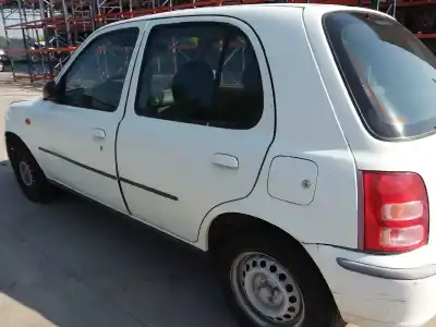 Veículo de Sucata nissan micra 1.0 16v do ano 2001 alimentado cg10de