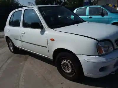 Veículo de Sucata nissan micra 1.0 16v do ano 2001 alimentado cg10de
