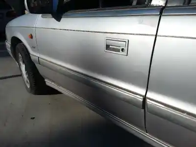 Здавання транспортного засобу chrysler saratoga 3.0 року 1992 потужний sghc efa