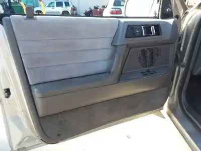 Здавання транспортного засобу chrysler saratoga 3.0 року 1992 потужний sghc efa