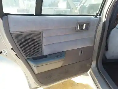 Здавання транспортного засобу chrysler saratoga 3.0 року 1992 потужний sghc efa