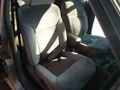 Здавання транспортного засобу chrysler saratoga 3.0 року 1992 потужний sghc efa