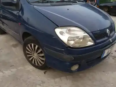 Scrapping Vehicle renault scenic (ja..) 1.9 dti diesel of the year 2001 powered f9q744
