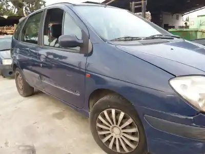 Scrapping Vehicle renault scenic (ja..) 1.9 dti diesel of the year 2001 powered f9q744