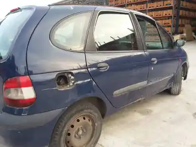Scrapping Vehicle renault scenic (ja..) 1.9 dti diesel of the year 2001 powered f9q744
