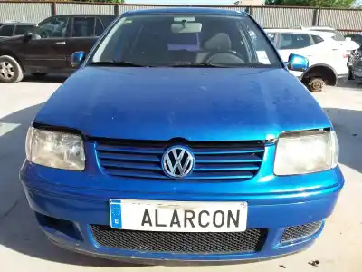 Vehículo de desguace VOLKSWAGEN POLO BERLINA (6N1) 64 1.9 D del año 2000 con motor AGD