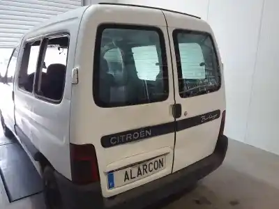 Veículo de Sucata citroen berlingo 1.9 d x familiar do ano 2004 alimentado dw8bwjy