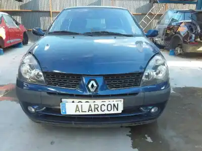 Утилизация автомобиля RENAULT CLIO II FASE II (B/CB0) 1.2 года 2001 питание D4F712