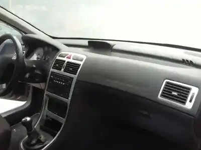 Hurda Aracı peugeot 307 break/sw 1.6 hdi fap yılın 2006 güçlü 