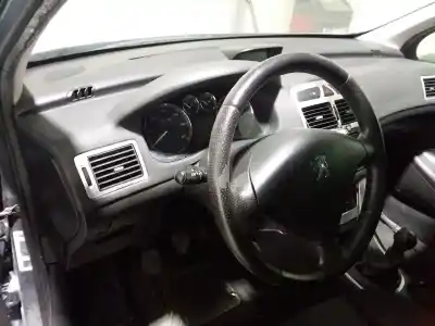 Veicolo di demolizione peugeot 307 break/sw 1.6 16v hdi dell'anno 2006 alimentato 9hx