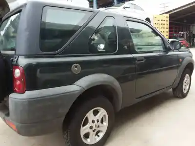 Veículo de Sucata land rover freelander 2.0 turbodiesel do ano 2000 alimentado 20t2n