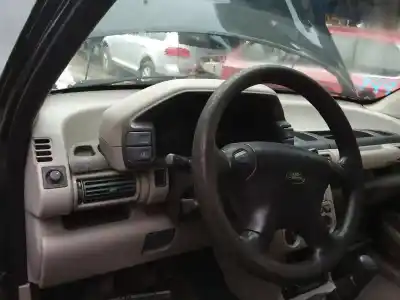 Veículo de Sucata land rover freelander 2.0 turbodiesel do ano 2000 alimentado 20t2n