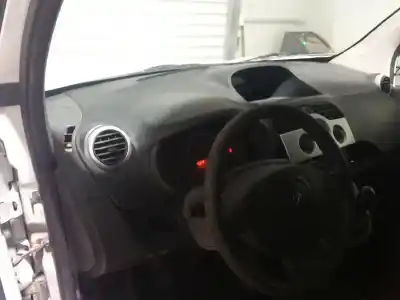 Veículo de Sucata renault kangoo 1.5 dci d do ano 2011 alimentado k9k802