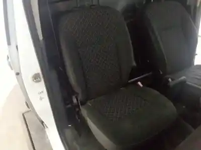 Veículo de Sucata renault kangoo 1.5 dci d do ano 2011 alimentado k9k802