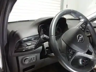 Veículo de Sucata opel corsa e 1.4 16v bivalent. gasolina / lpg do ano 2018 alimentado 