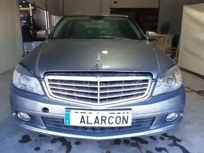 Vehículo de desguace MERCEDES CLASE C (W204) BERLINA 2.2 CDI CAT del año 2007 con motor 646811