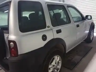 Veículo de Sucata land rover freelander 2.0 td4 do ano 2003 alimentado d204d3