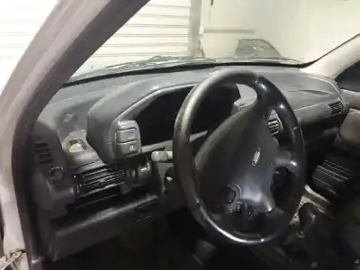 Veículo de Sucata land rover freelander 2.0 td4 do ano 2003 alimentado d204d3