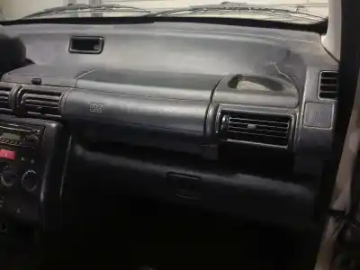 Veículo de Sucata land rover freelander 2.0 td4 do ano 2003 alimentado d204d3