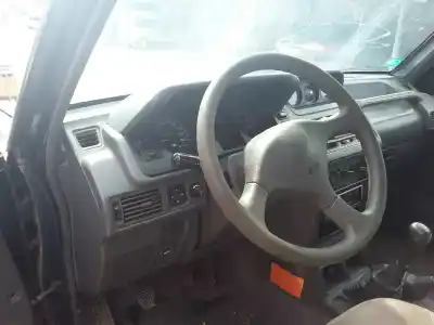 Здавання транспортного засобу mitsubishi montero (v20/v40) 2.8 turbodiesel року 1996 потужний 4m40t