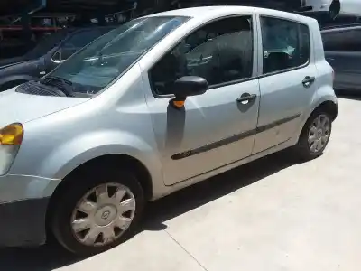 Scrapping Vehicle renault grand modus 1.2 16v of the year 2005 powered d4f740