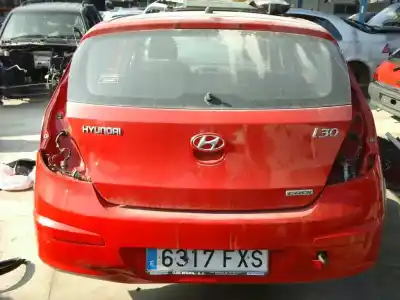 Veículo de Sucata hyundai                                            i30                                                                                                                                                                                                                                                        1.6 crdi cat                                                                                                                                                                                                                                               do ano 2001 alimentado d4fb