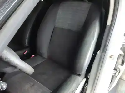 Veicolo di demolizione dacia duster 1.5 dci diesel fap cat dell'anno 2001 alimentato k9k892