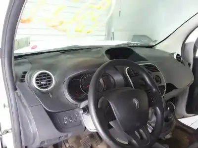 Veicolo di demolizione renault kangoo 1.5 dci d fap dell'anno 2001 alimentato k9k608