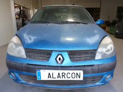 Vehículo de desguace RENAULT CLIO II FASE II (B/CB0) 1.2 del año 2004 con motor D4F712