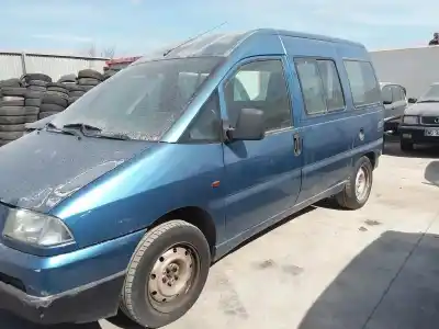 Scrapping Vehicle fiat scudo (222) 2.0 jtd el caja cerrada. (batalla 3224) of the year 2000 powered rhx