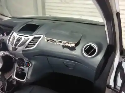 Veículo de Sucata ford fiesta (cb1) 1.4 tdci cat do ano 2012 alimentado kvja