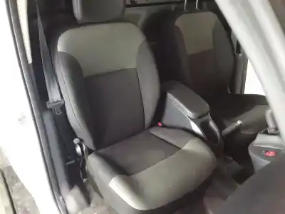 Veículo de Sucata renault kangoo 1.5 dci d fap do ano 2001 alimentado k9k628