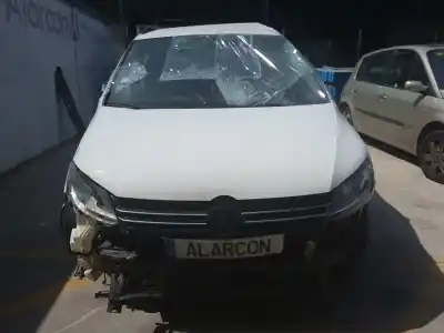 Veículo de Sucata VOLKSWAGEN TOURAN 1.6 TDI DPF do ano 2001 alimentado CAYC