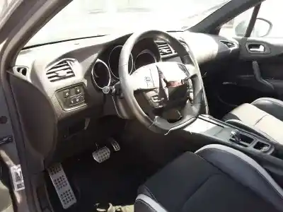 Veículo de Sucata citroen ds4 1.6 hdi fap do ano 2001 alimentado 9hr