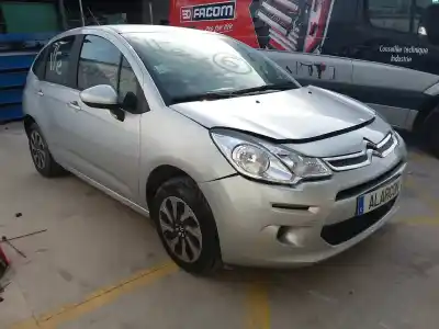 Veículo de Sucata citroen c3 1.6 blue-hdi fap do ano 2001 alimentado 